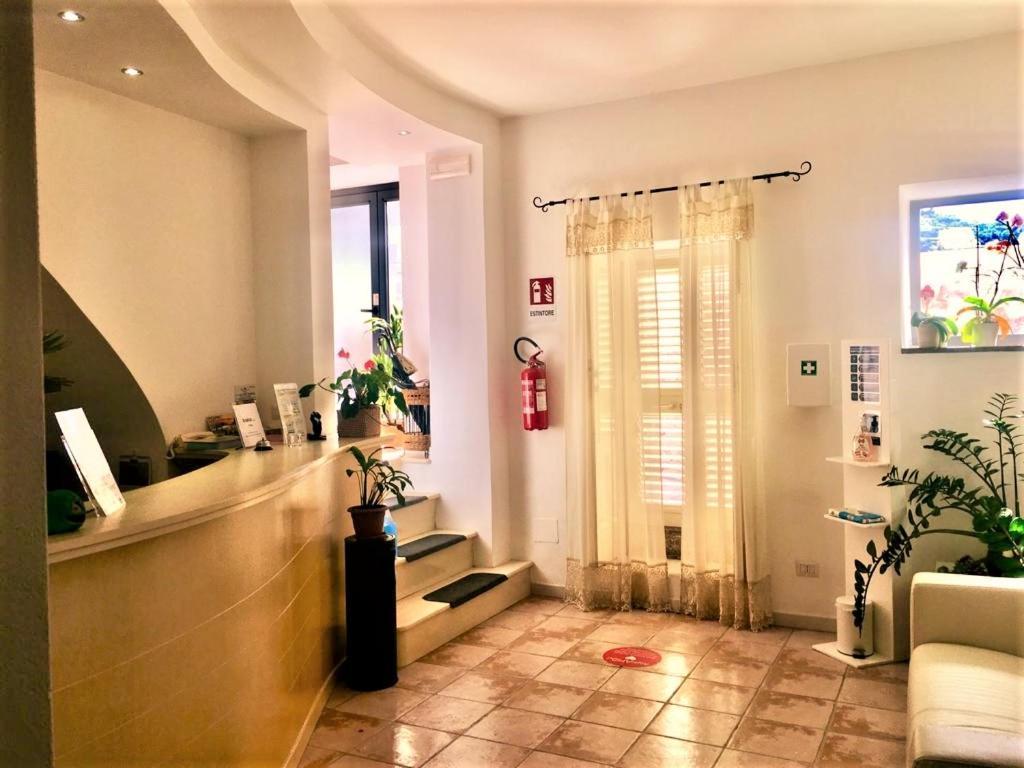 Casa Mafalda B&B ลีปารี ภายนอก รูปภาพ