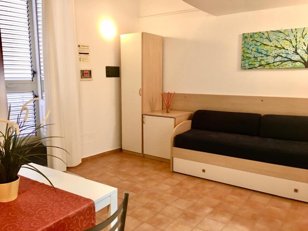 Casa Mafalda B&B ลีปารี ภายนอก รูปภาพ
