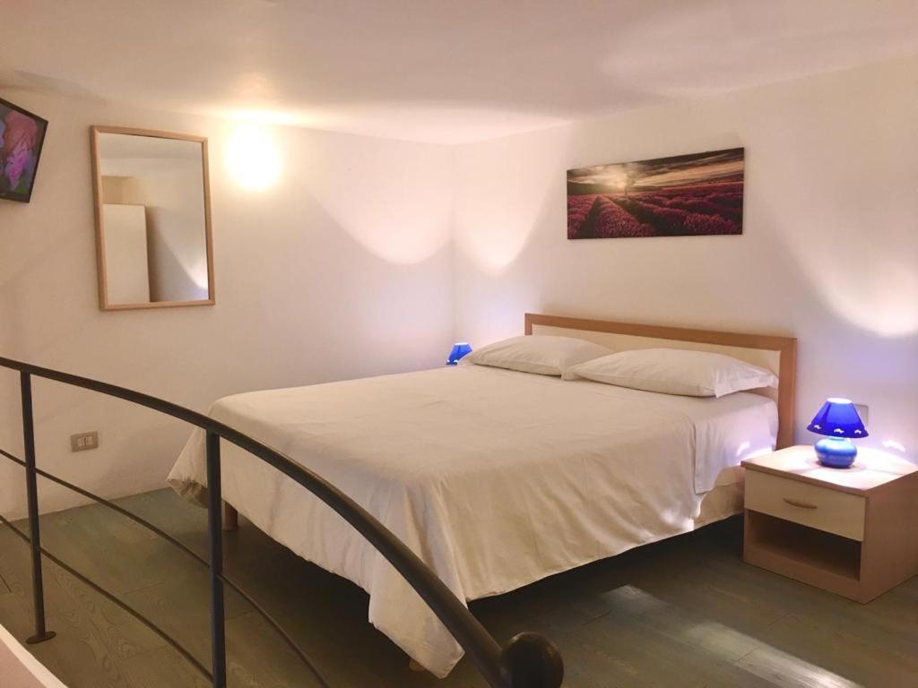 Casa Mafalda B&B ลีปารี ภายนอก รูปภาพ