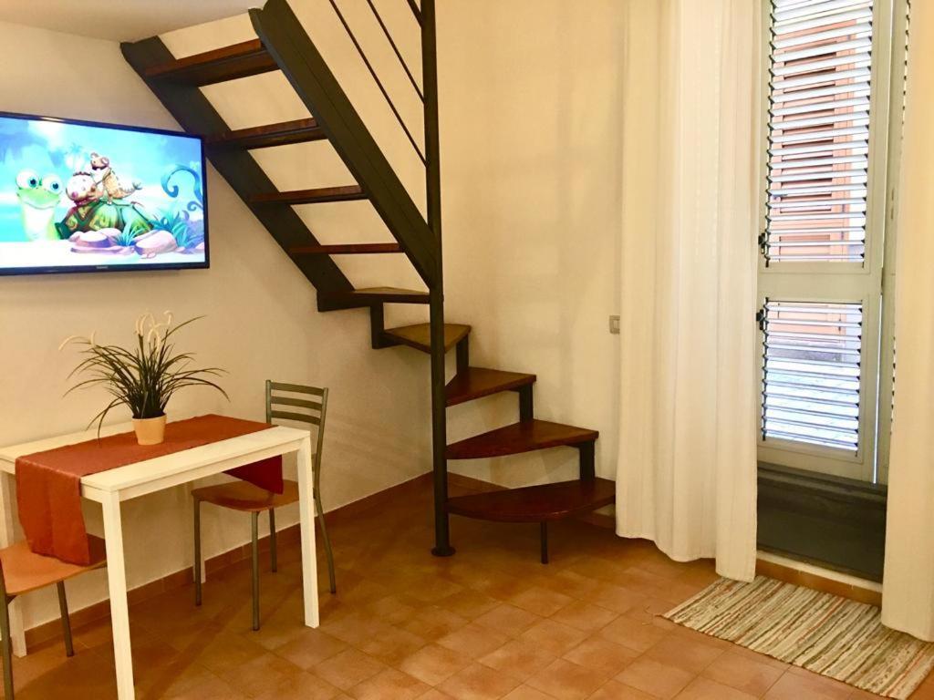 Casa Mafalda B&B ลีปารี ภายนอก รูปภาพ