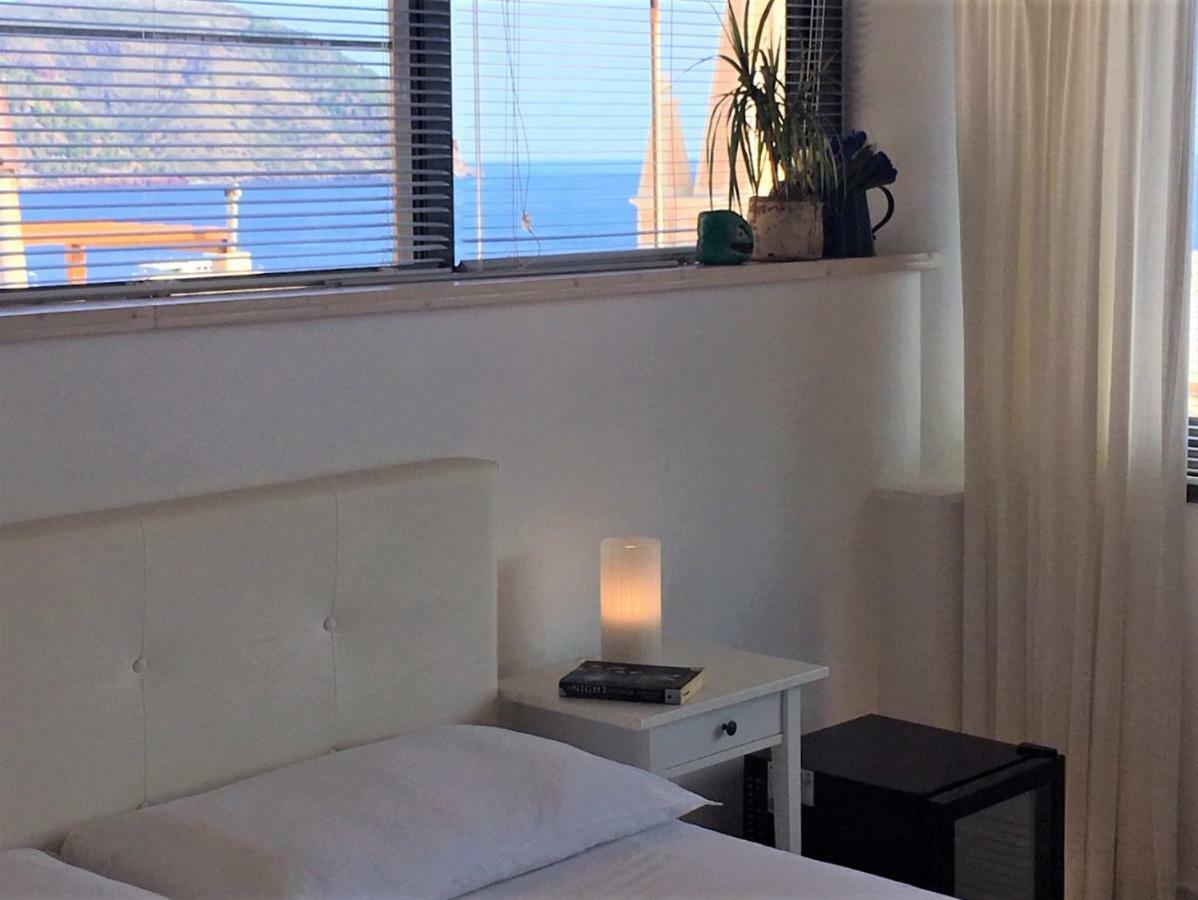 Casa Mafalda B&B ลีปารี ภายนอก รูปภาพ