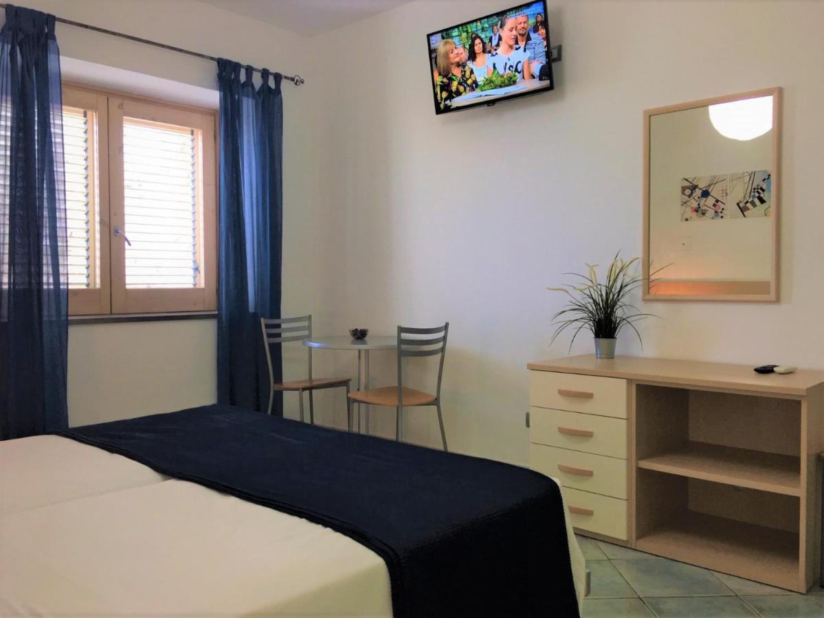 Casa Mafalda B&B ลีปารี ภายนอก รูปภาพ